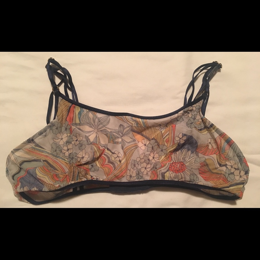 VS floral see thru bralette size M.